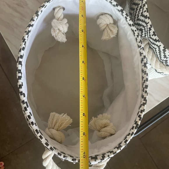 SET OF 3 SMALL BLACK AND WHITE STORAGE BASKETS - Picture 6 of 13